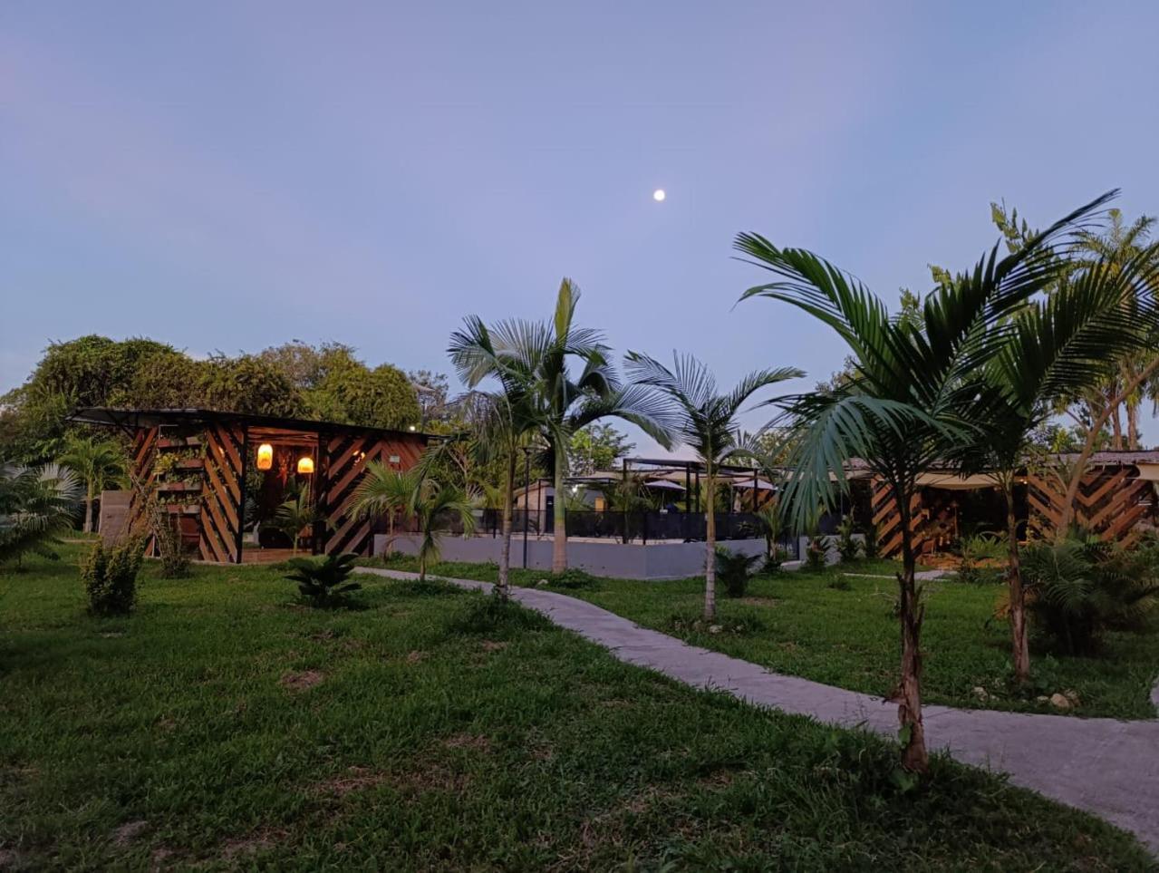 Hotel Boutique Villaliliana Leticia Exterior photo